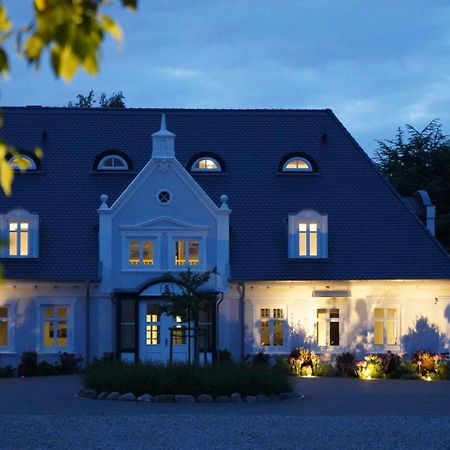 Hotel Landhaus Lütjenhof Großenbrode Exterior foto